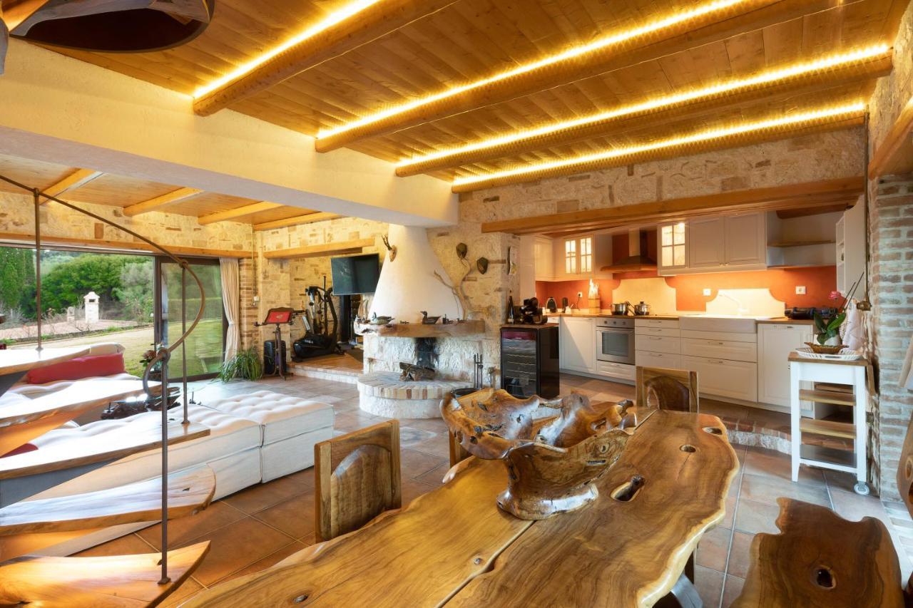 Villa Madera By Corfuescapes Kompítsion Eksteriør billede